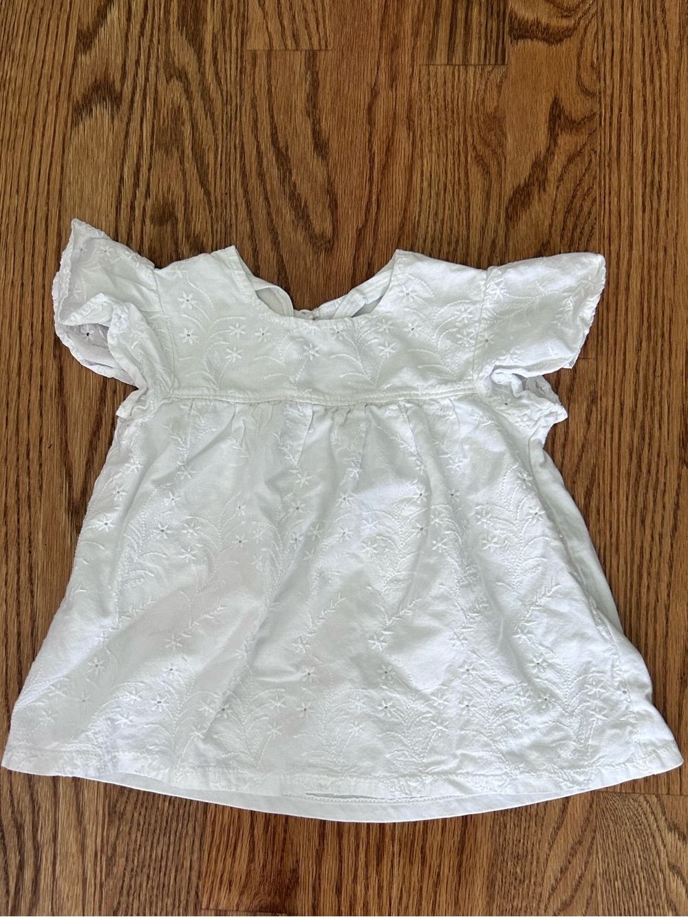 Old Navy White Eyelet Flutter Top for Girls